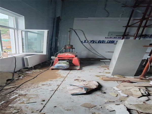 英山地基基础下沉墙体裂缝加固注浆顶升施工